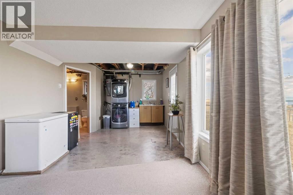 271008 529 HIGHWAY Image 29