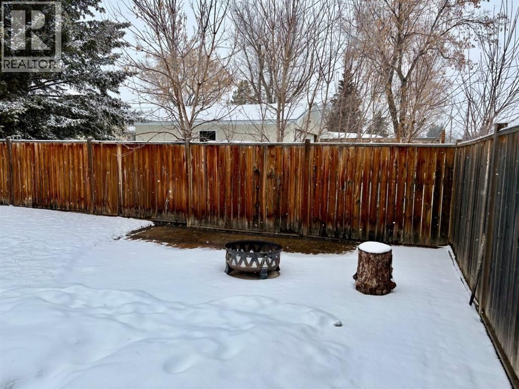 5212 50 AVENUE CRESCENT Image 34