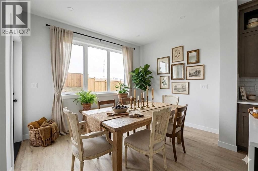 115 CRESTVIEW BOULEVARD Image 11