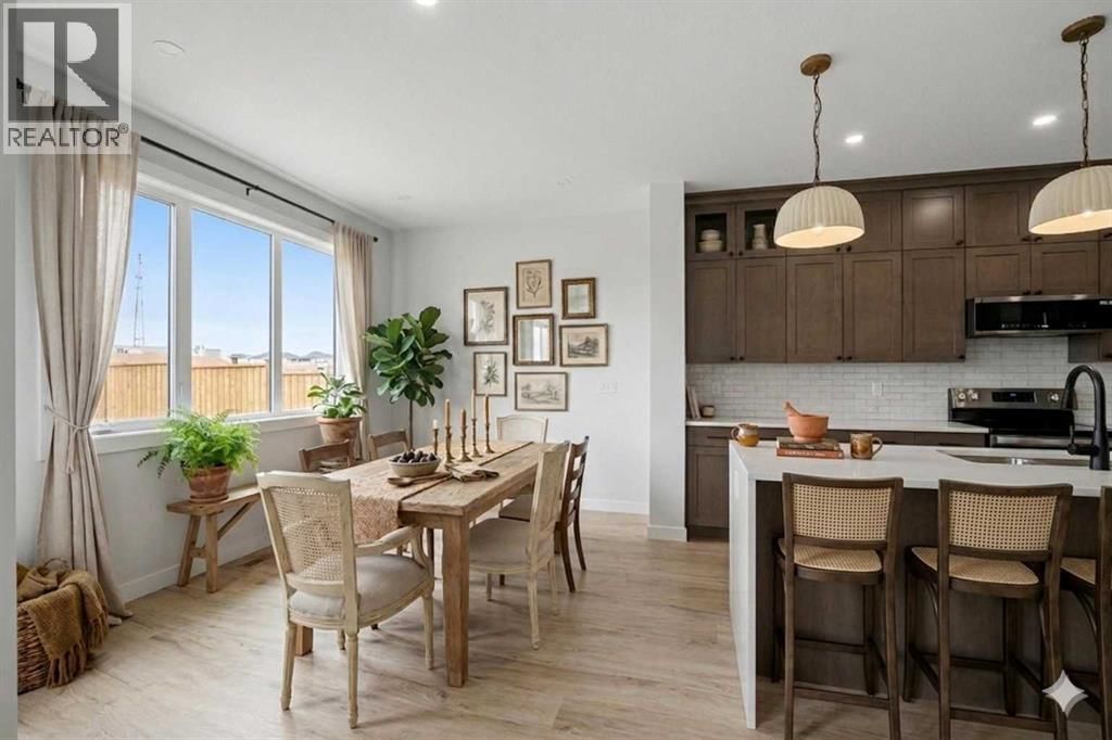 115 CRESTVIEW BOULEVARD Image 12