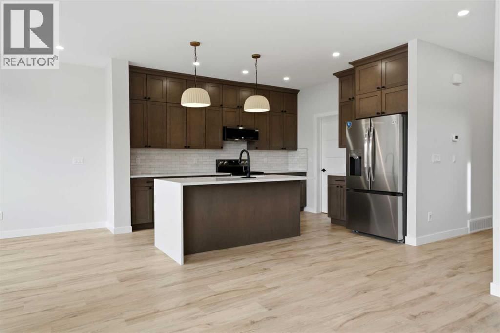 115 CRESTVIEW BOULEVARD Image 14