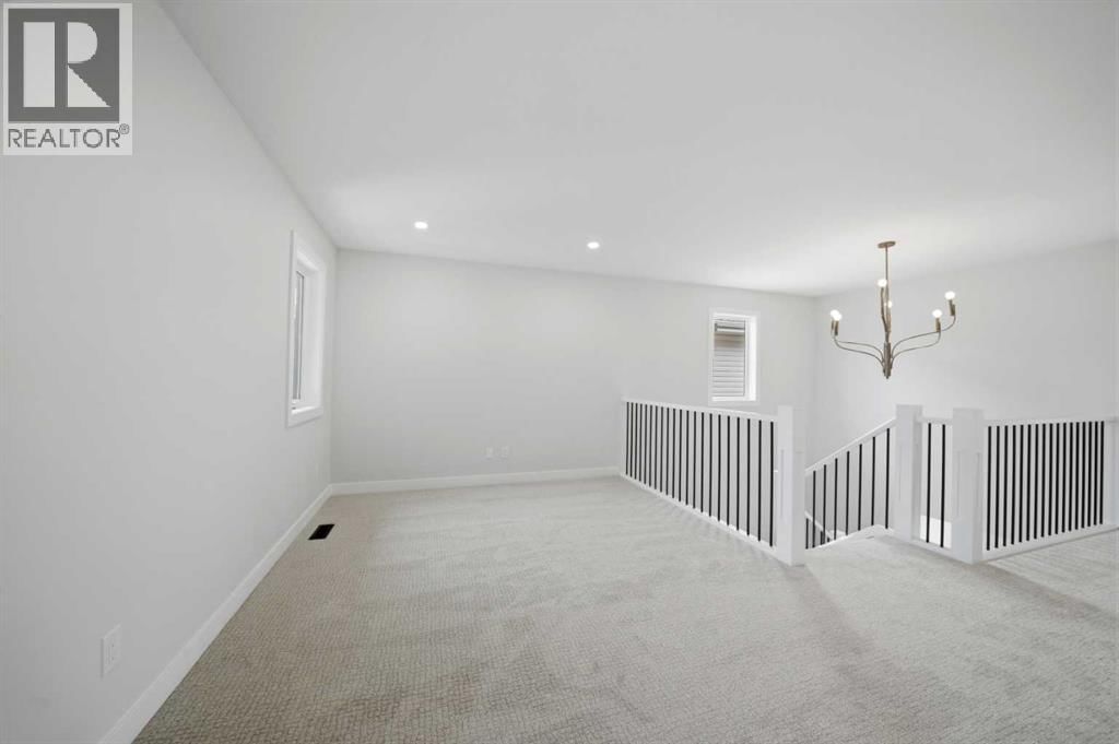 115 CRESTVIEW BOULEVARD Image 18