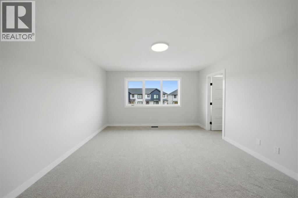 115 CRESTVIEW BOULEVARD Image 21