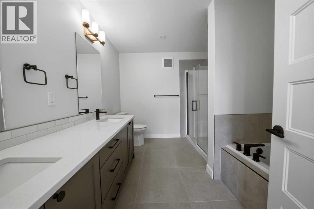 115 CRESTVIEW BOULEVARD Image 22