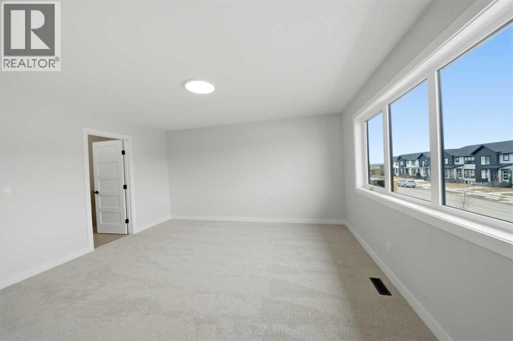 115 CRESTVIEW BOULEVARD Image 26