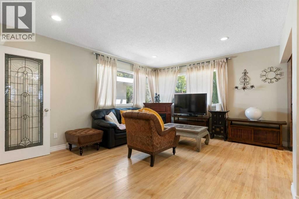87 Hillgrove Drive property photo
