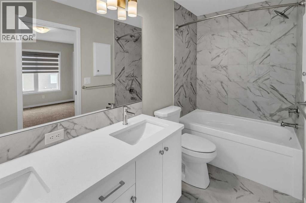 249 AQUILA DRIVE NORTHWEST Image 10