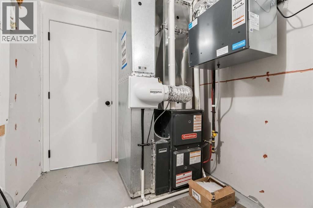 249 AQUILA DRIVE NORTHWEST Image 22