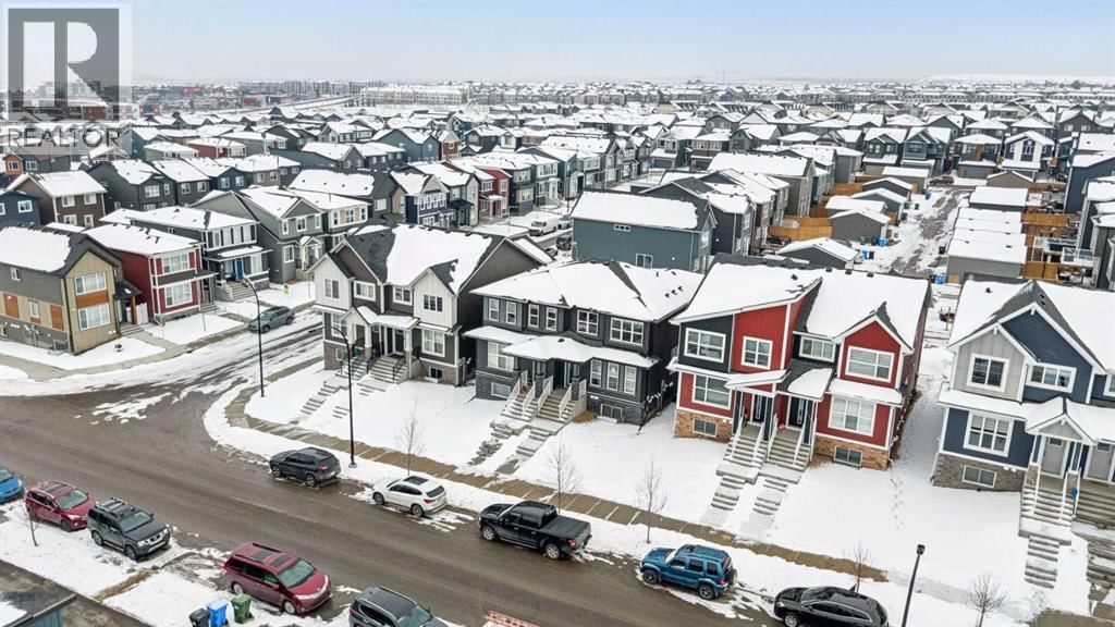 249 AQUILA DRIVE NORTHWEST Image 32