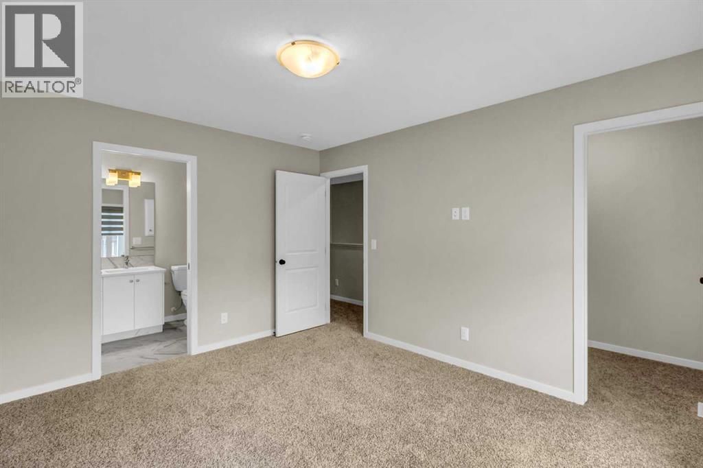 249 AQUILA DRIVE NORTHWEST Image 8