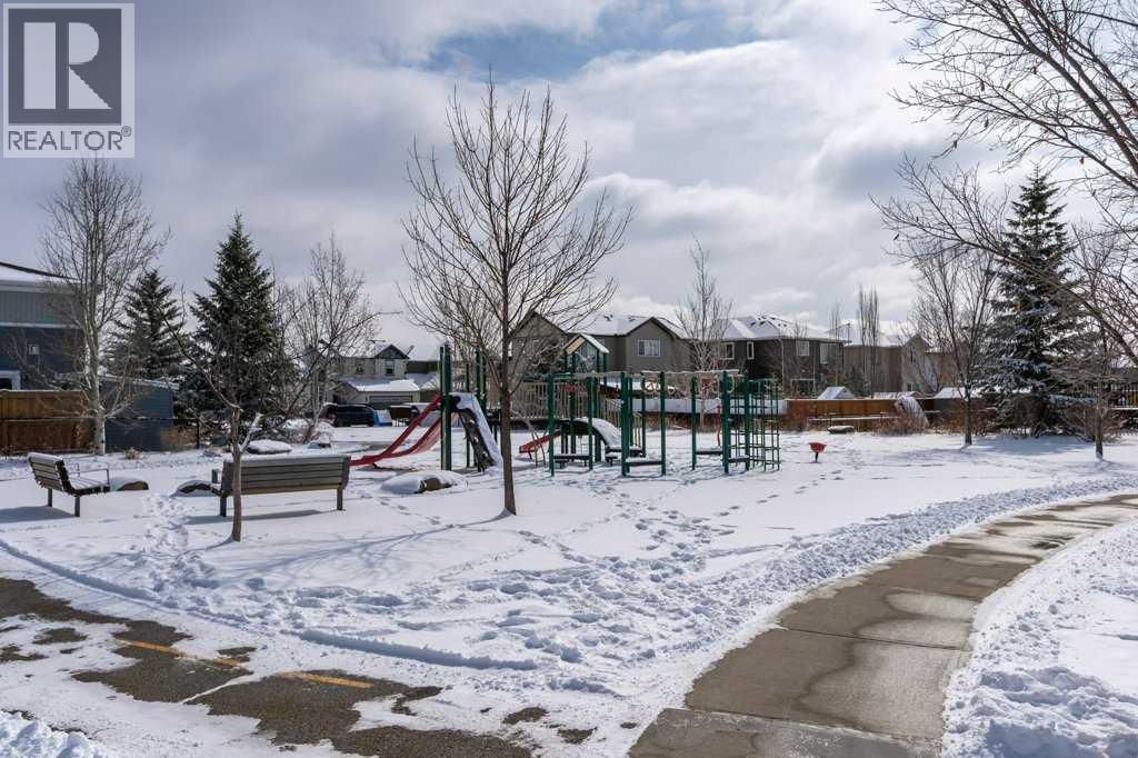 105 WILDROSE GREEN Image 31