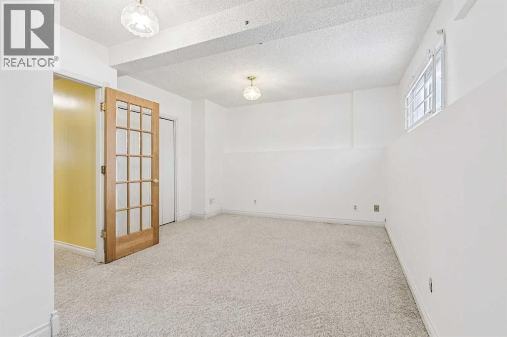 131 WOODGLEN WAY SOUTHWEST Image 24