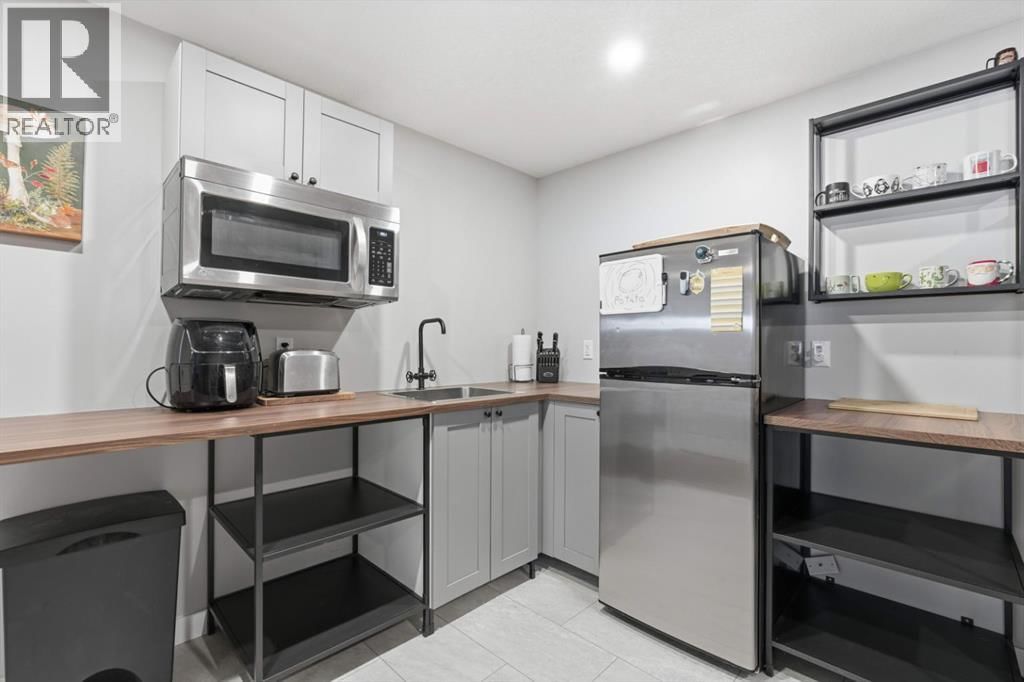 8411 SILVER SPRINGS ROAD NORTHWEST Image 26