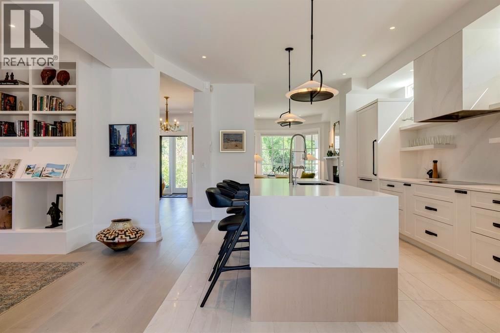 1927 12 STREET SOUTHWEST Image 13