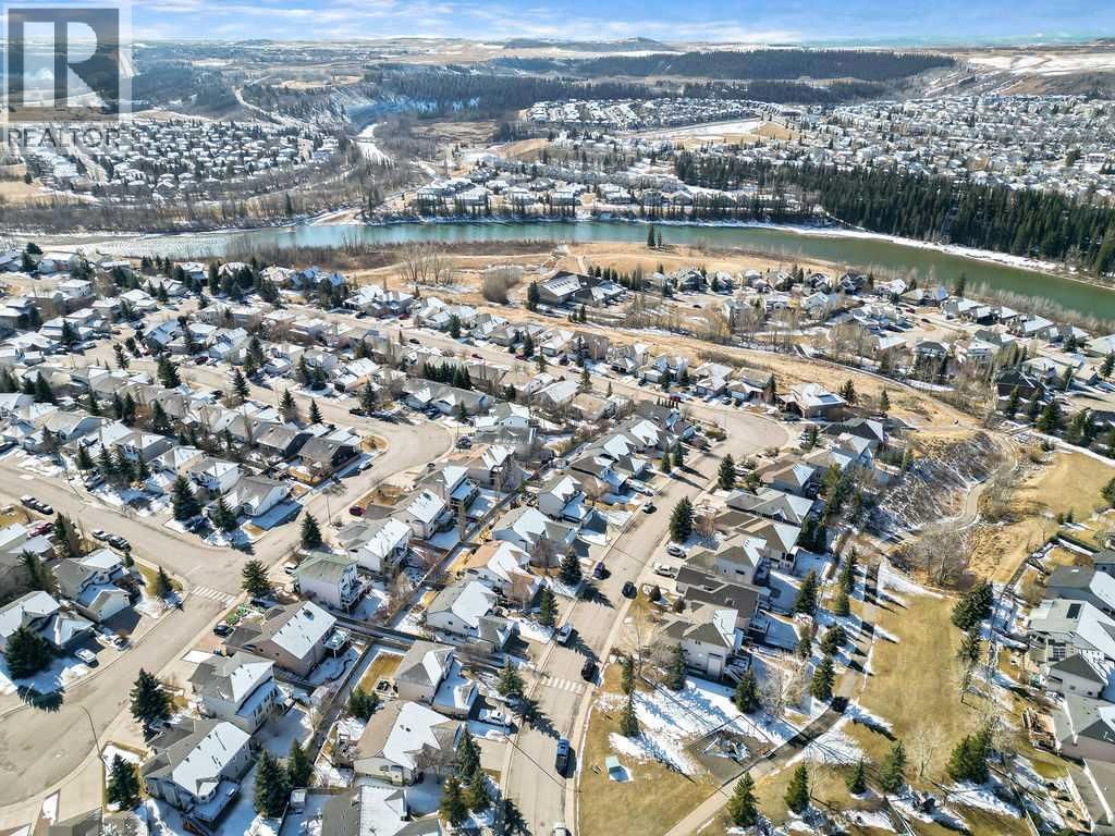 149 WEST TERRACE CRESCENT Image 41