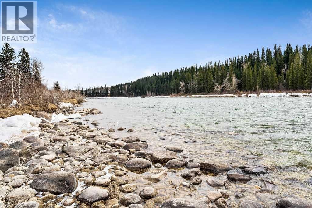 149 WEST TERRACE CRESCENT Image 43