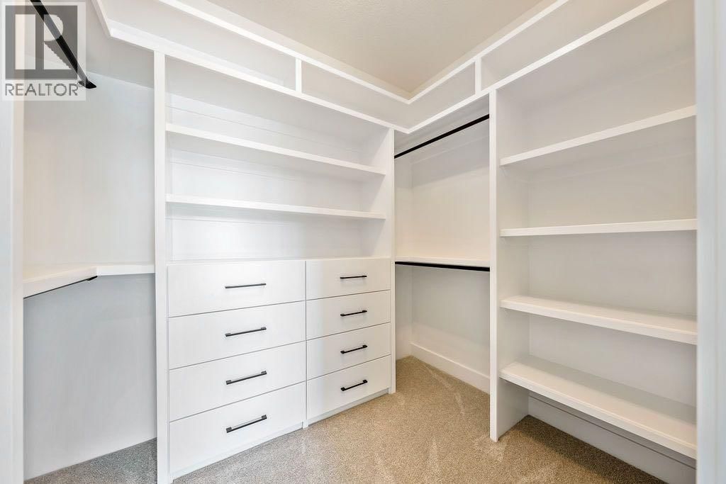 68 SUNVALLEY WAY Image 22