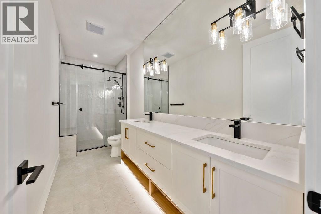 68 SUNVALLEY WAY Image 24