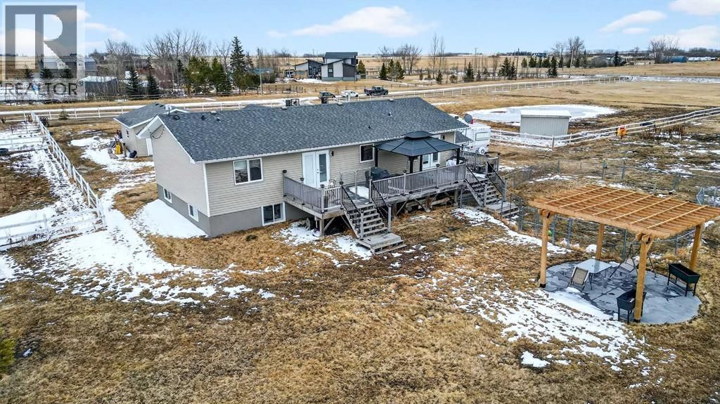 270092 GLENMORE TRAIL Image 12