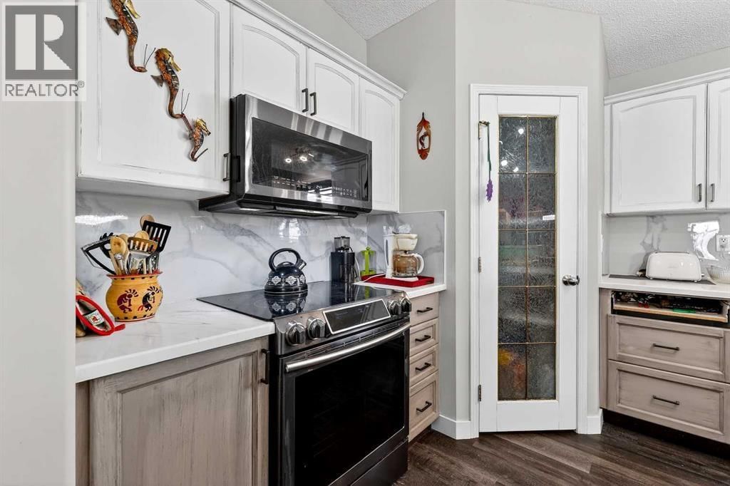 270092 GLENMORE TRAIL Image 27