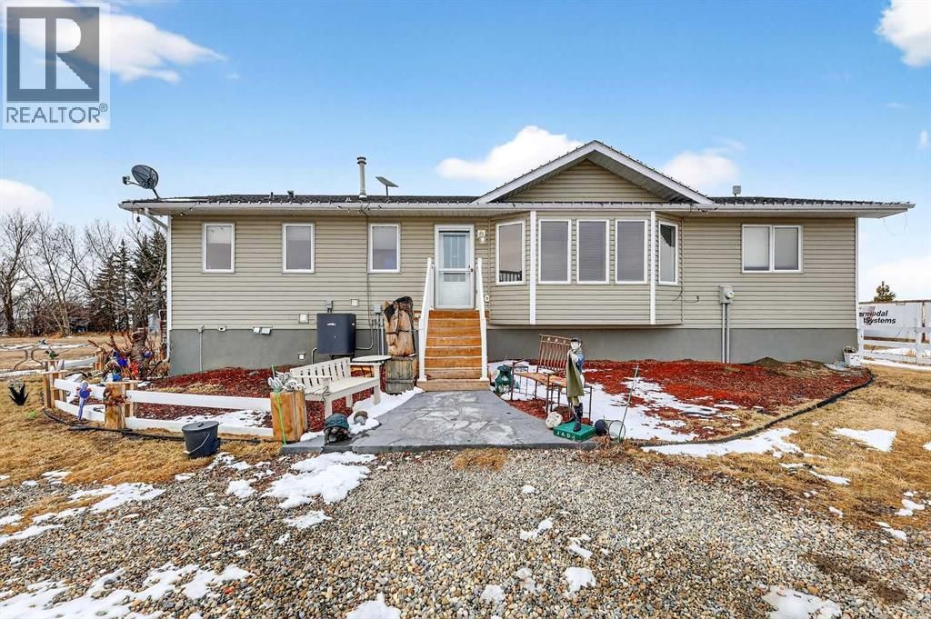 270092 GLENMORE TRAIL Image 48