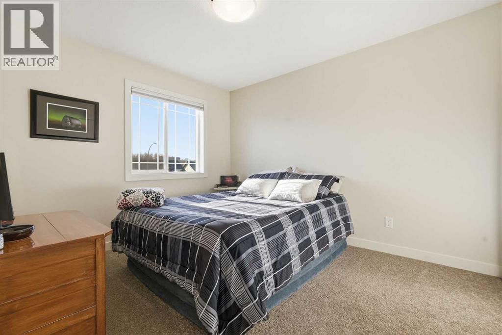 99 VALAROSA DRIVE Image 25