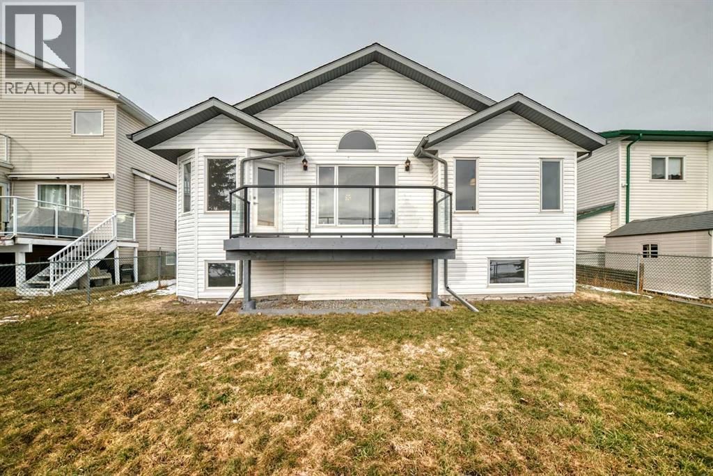 228 WOODSIDE CRESCENT NORTHWEST Image 50