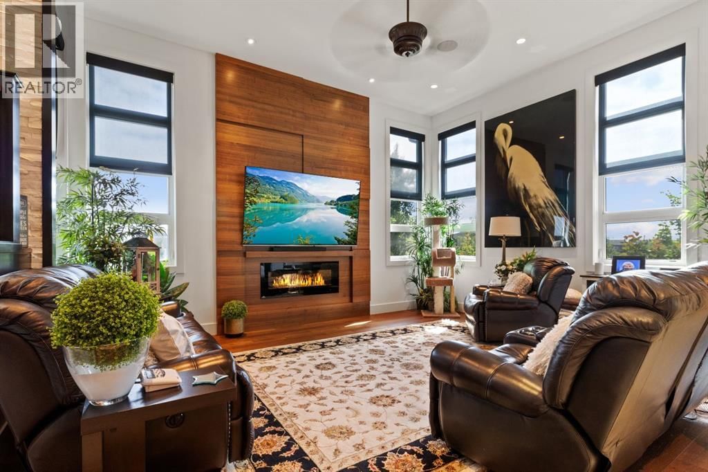 57 LAZARO CLOSE Image 21