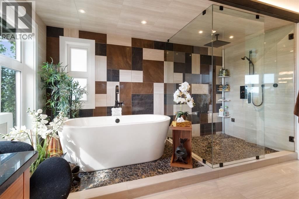 57 LAZARO CLOSE Image 32