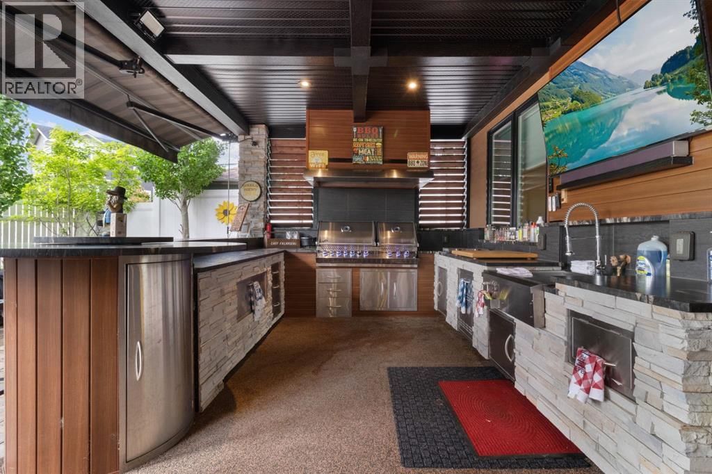 57 LAZARO CLOSE Image 45