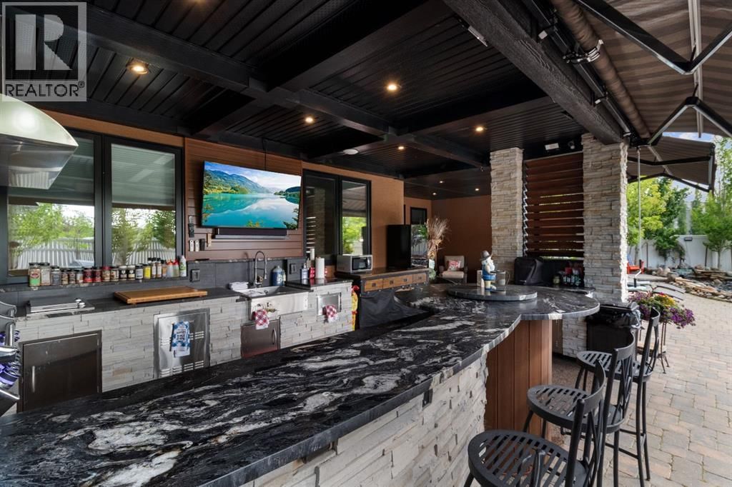 57 LAZARO CLOSE Image 48