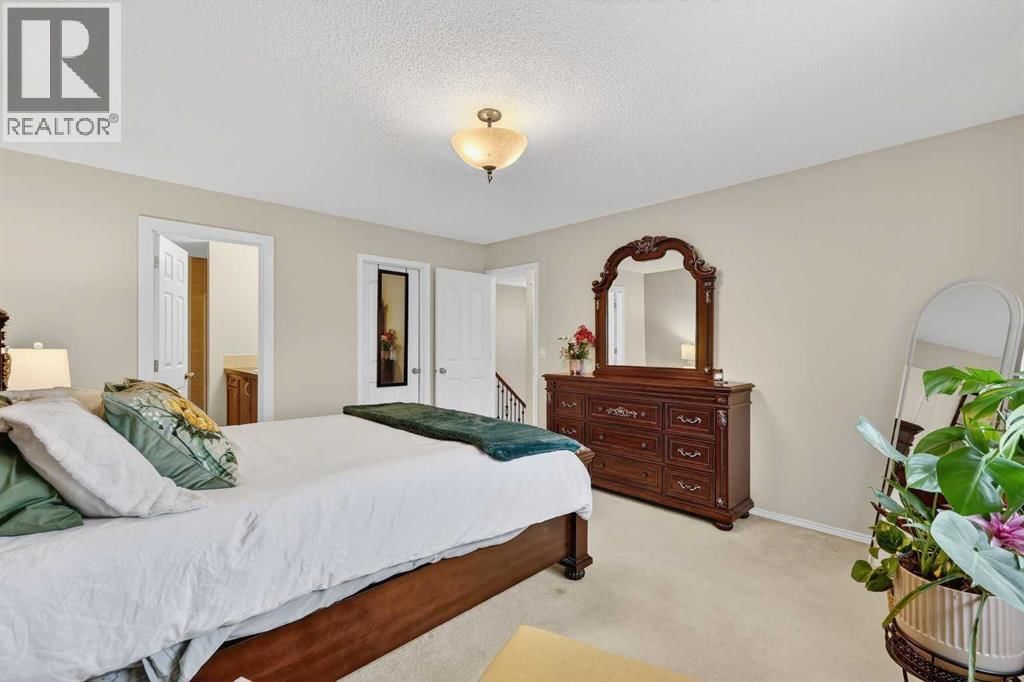 201 AUTUMN CIRCLE SOUTHEAST Image 19