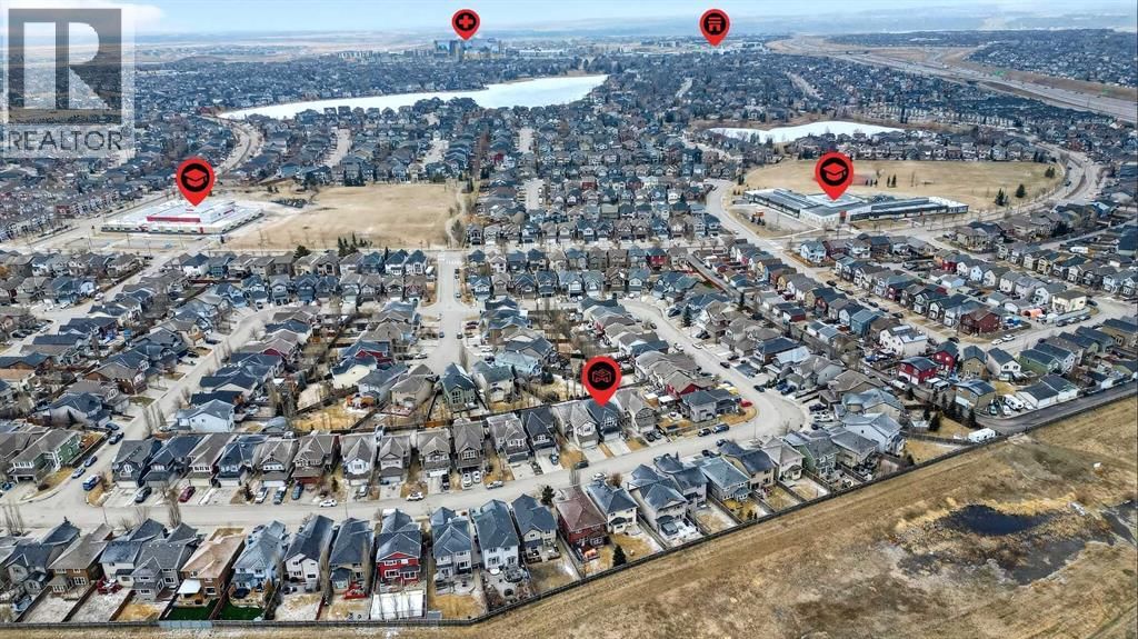 201 AUTUMN CIRCLE SOUTHEAST Image 2