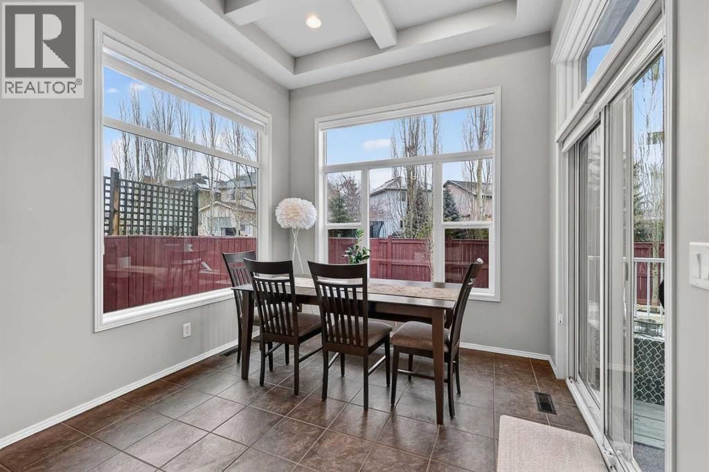 201 AUTUMN CIRCLE SOUTHEAST Image 9