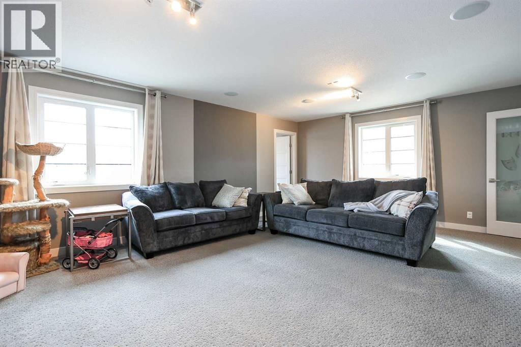 112 EASTPOINTE DRIVE Image 24