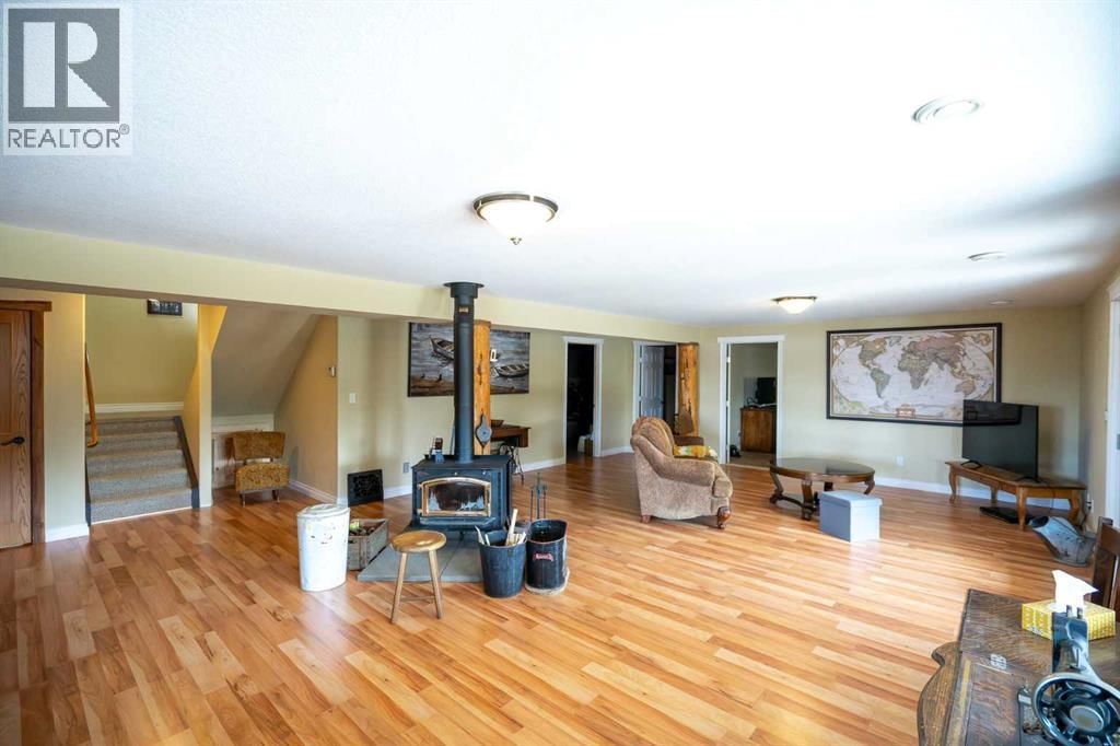 42 RANGE ROAD RANGE Image 37