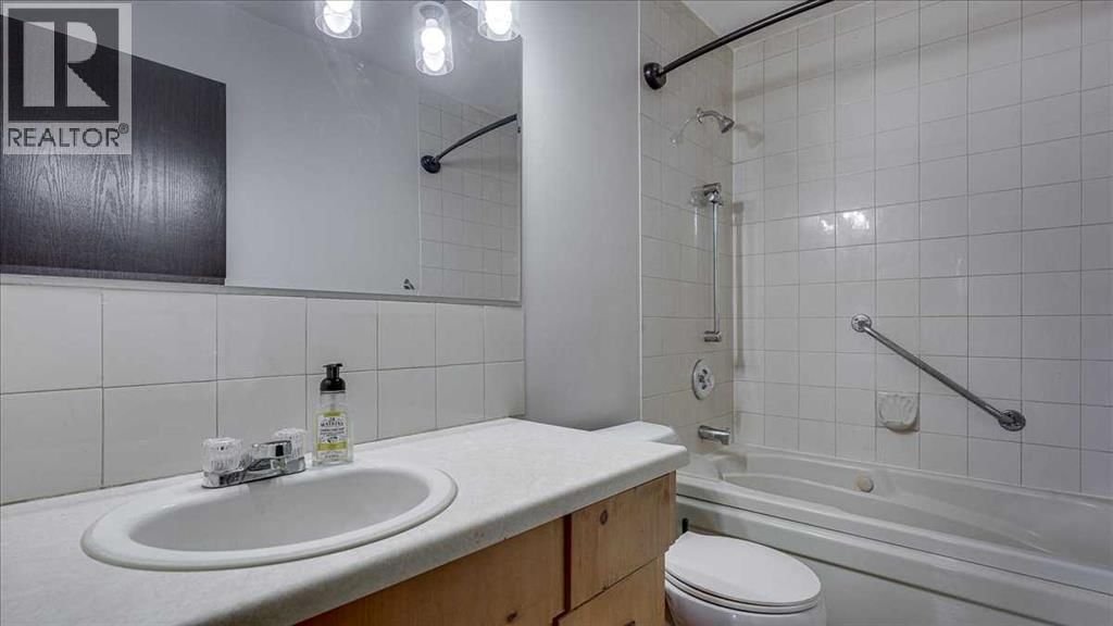 19 BETTENSON STREET Image 19