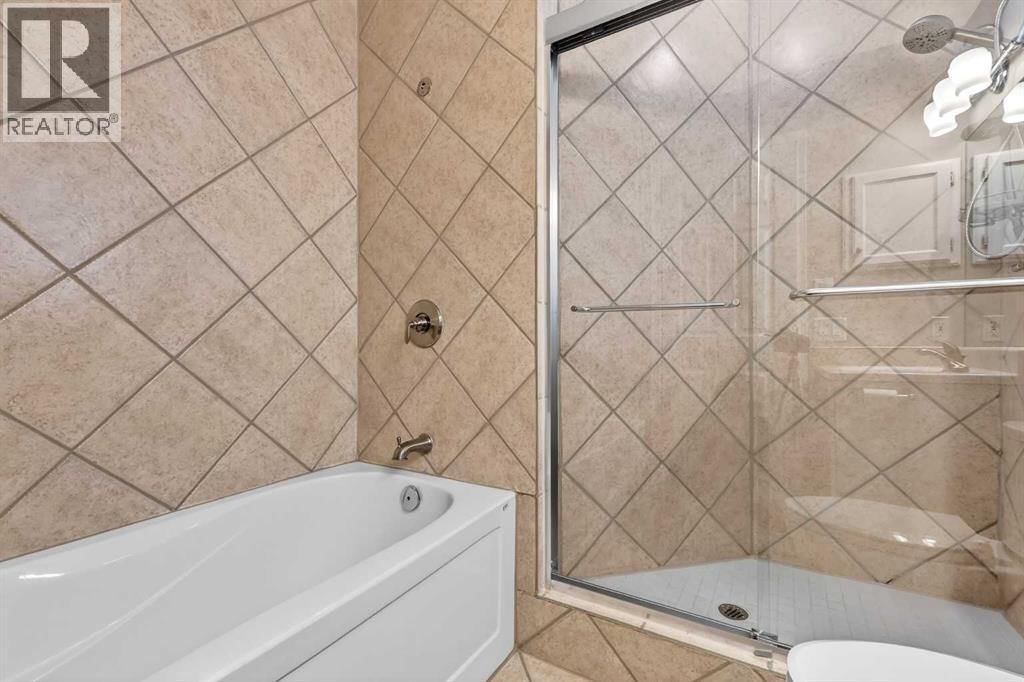 111 SANDERLING RISE NORTHWEST Image 22