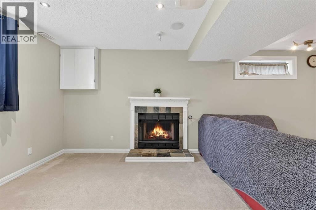 111 SANDERLING RISE NORTHWEST Image 32