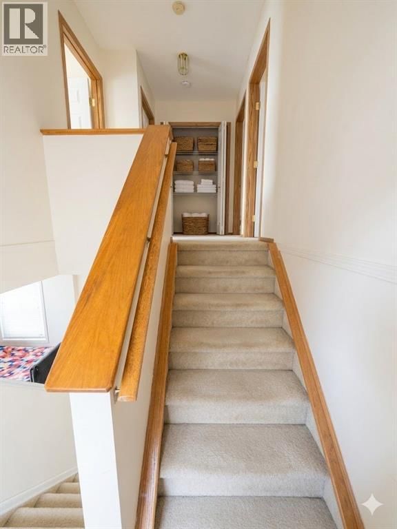 749 MARTINDALE BOULEVARD NORTHEAST Image 13