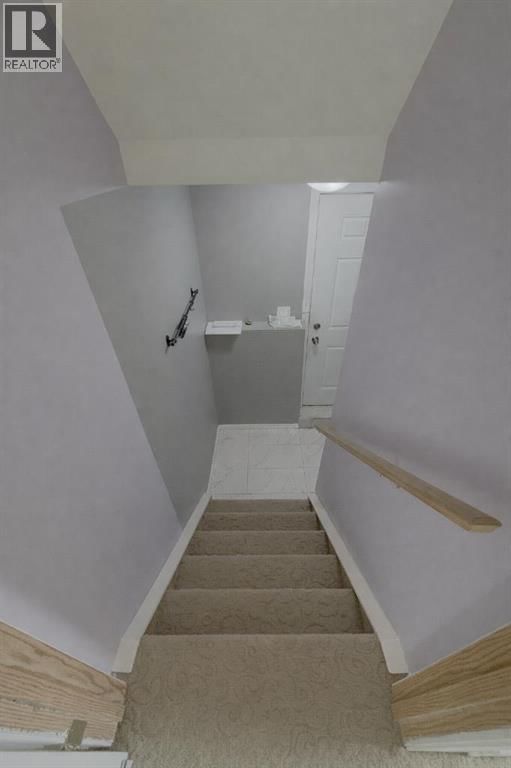 749 MARTINDALE BOULEVARD NORTHEAST Image 20