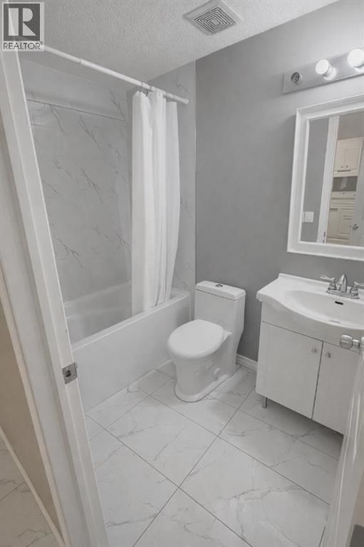 749 MARTINDALE BOULEVARD NORTHEAST Image 25