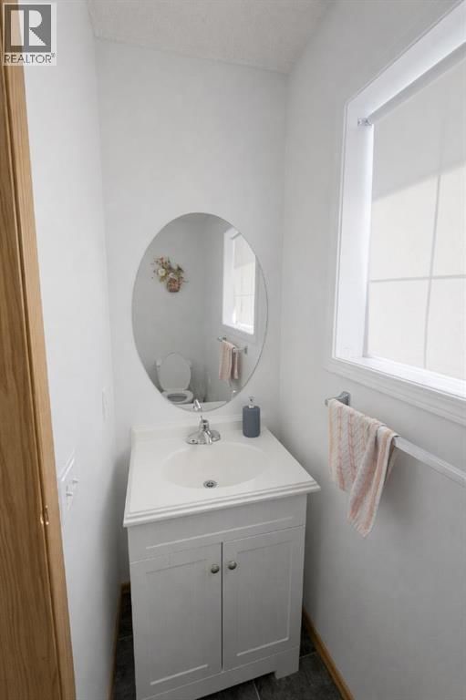 749 MARTINDALE BOULEVARD NORTHEAST Image 7