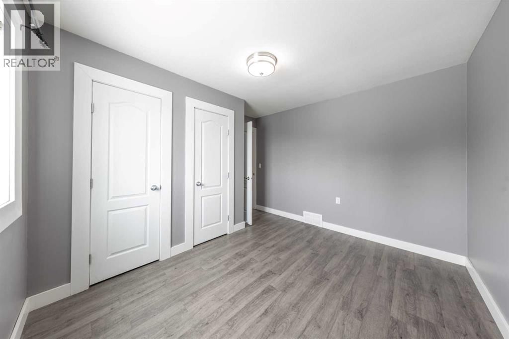 4810 50 AVENUE Image 12