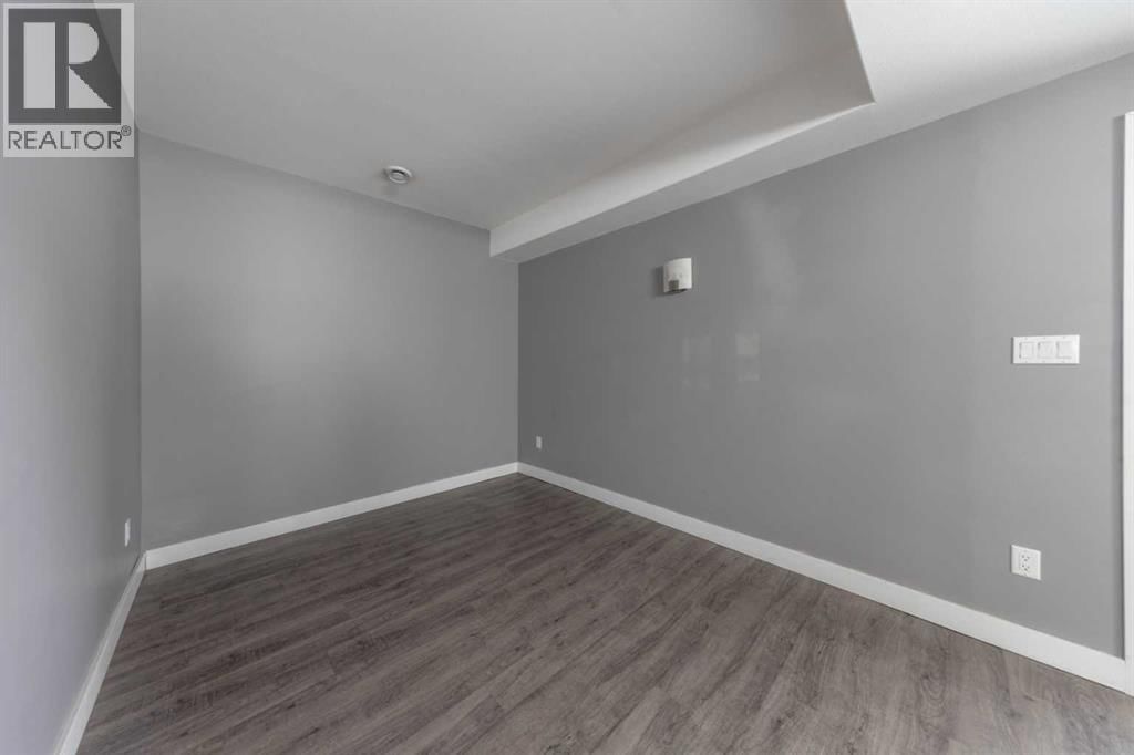 4810 50 AVENUE Image 20