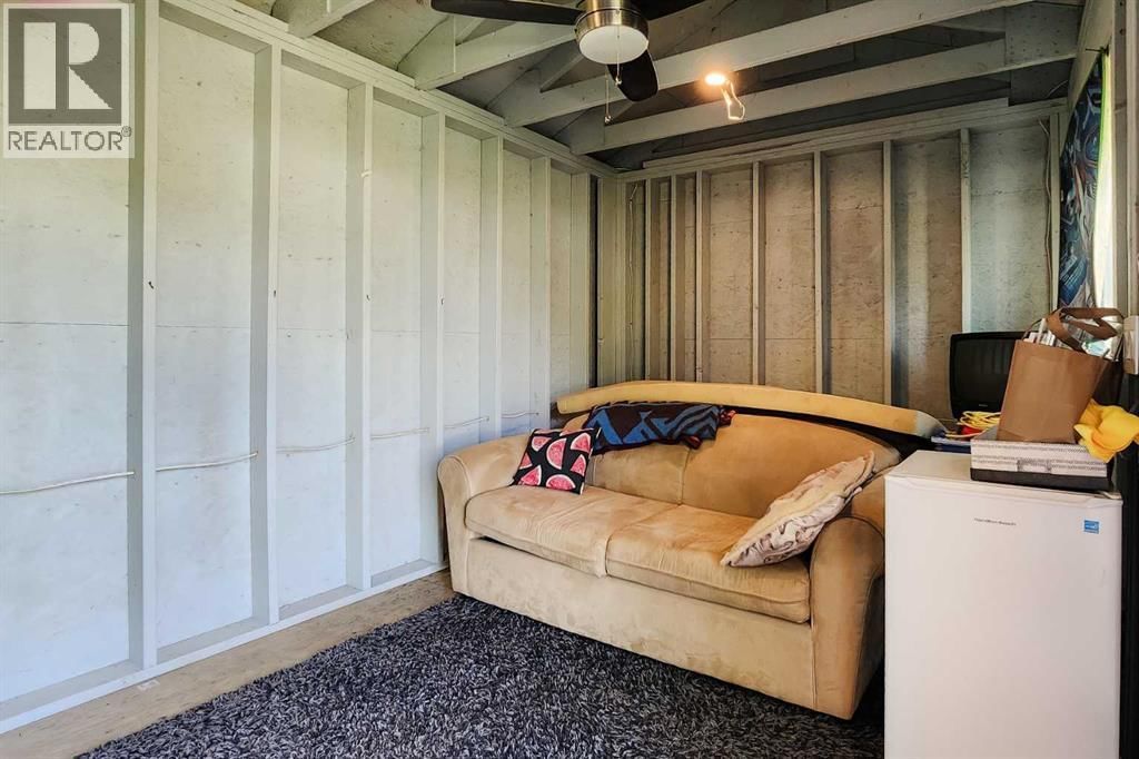 15 HORSE SHOE LANE Image 13