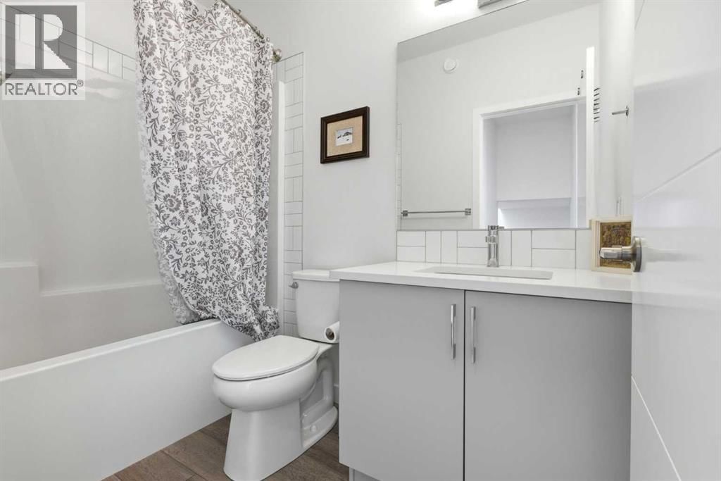 20549 MAIN STREET SOUTHEAST Image 22