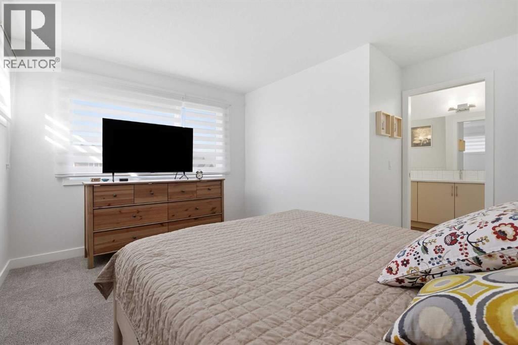 20549 MAIN STREET SOUTHEAST Image 24