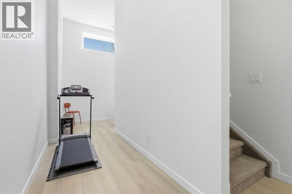 20549 MAIN STREET SOUTHEAST Image 29