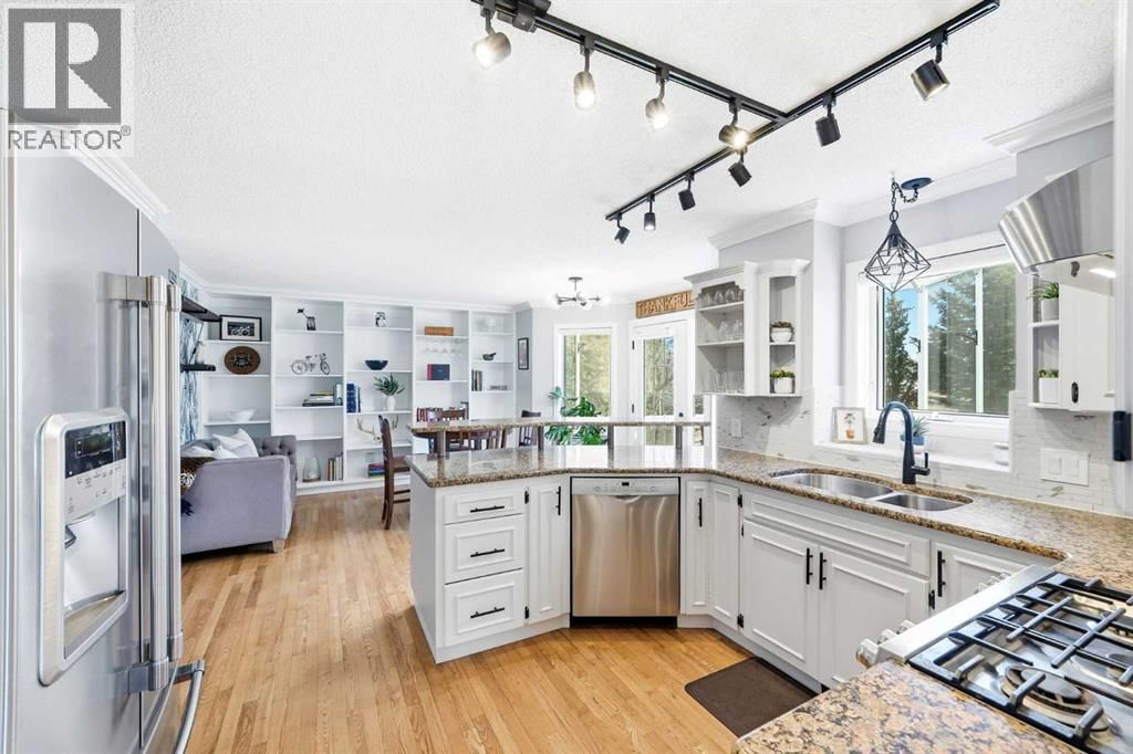 3 RIVERVIEW COURT Image 12